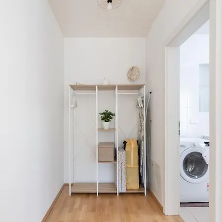 Apartment Helles, Neues Dg Mit Blick Zum Donauturm