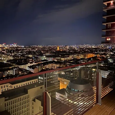 Apartment Triiiple Level 22 Mit Balkon Und Tiefgarage *