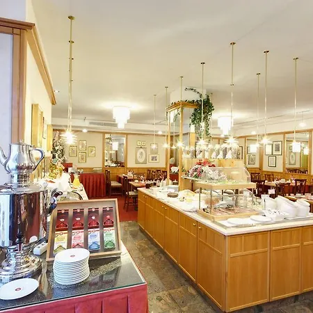 Theaterhotel & Hotel Vienne
