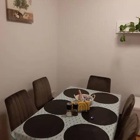Lion Apartment