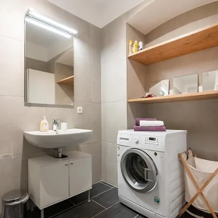 New, Stylish, Bright, Cozy And Central In Quiet Area Apartment