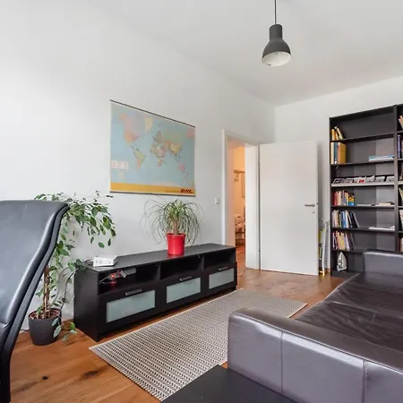 New, Stylish, Bright, Cozy And Central In Quiet Area Vienna