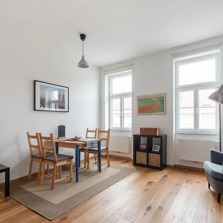 New, Stylish, Bright, Cozy And Central In Quiet Area *