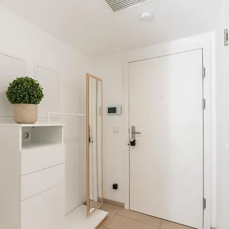 Immersed Into Vienna's Life And Yet A Retreat, Minimum 30 Nights Vienna