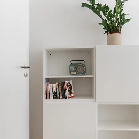 Apartment Immersed Into Vienna's Life And Yet A Retreat, Minimum 30 Nights
