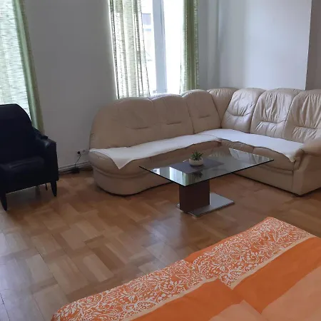 Apartment Schloessel 26/16 *