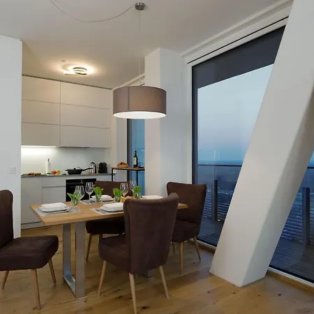 Triiiple Level 21 Mit Balkon Und Tiefgarage Apartment Wien