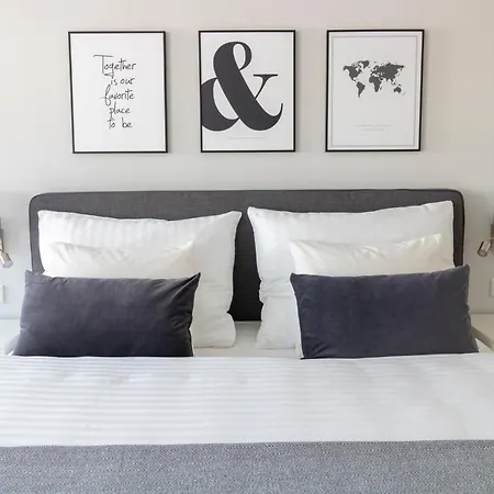Boutique Sky Apt. With Balcony / Spot * Wien