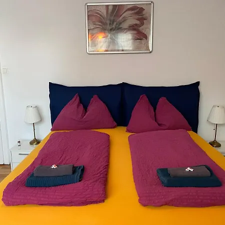 Domino Apartment *