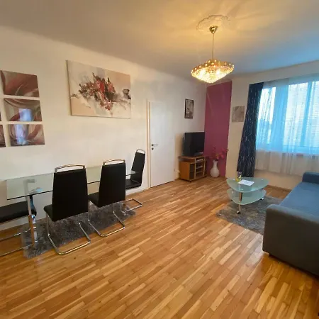 Domino Apartment
