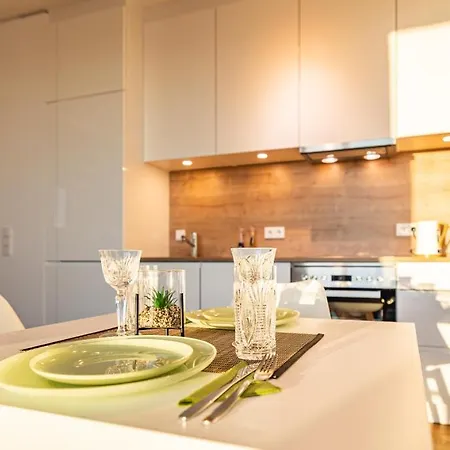 New Luxury Overlooking Vienna