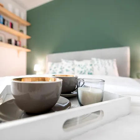 New Luxury Overlooking Wien