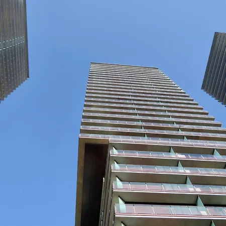 New Luxury Overlooking * Vienna