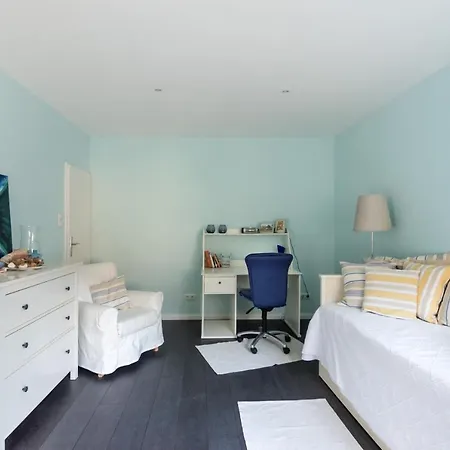 Apartment Renoviertes Mit Garten In Ruhelage *