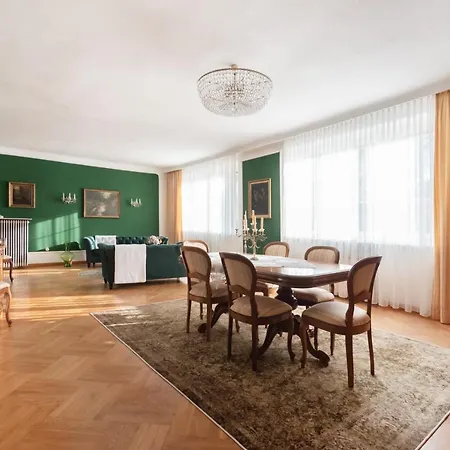 Apartment Renoviertes Mit Garten In Ruhelage *