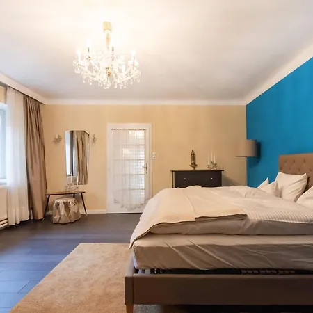 Renoviertes Mit Garten In Ruhelage Apartment Vienna