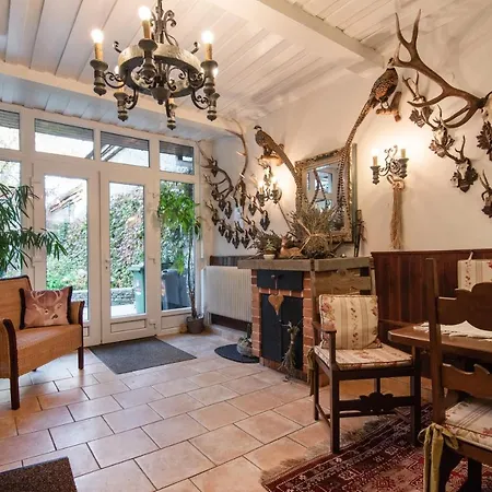 Renoviertes Mit Garten In Ruhelage * Vienna