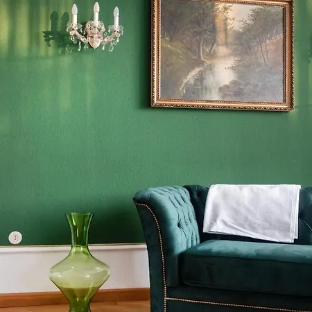 Apartment Renoviertes Mit Garten In Ruhelage Vienna