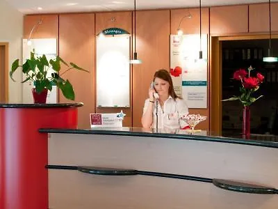 Ibis 3*