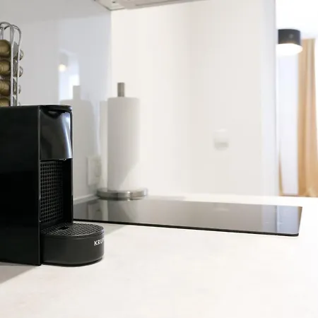 Wf-apartment Zentral, Trendig & Modern, Westbahnhof * Viena