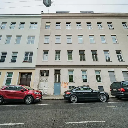 Zeus Design - Reumannplatz Apartament *