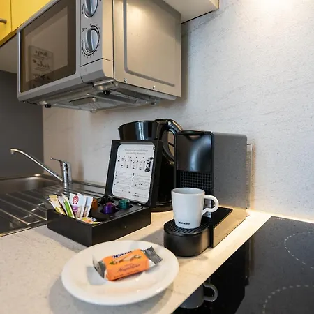 Feelgood Smartliving | Contactless Check-in 3* فيينا