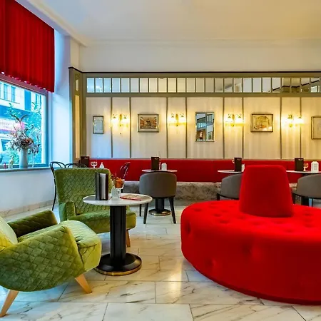 Hotel Theaterhotel &