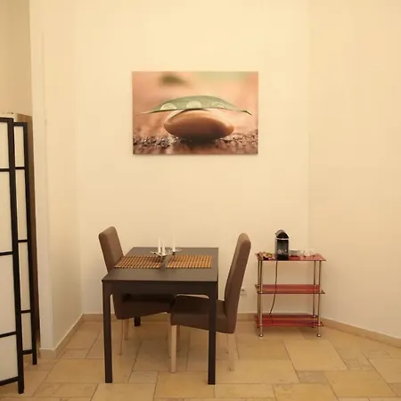 Apartment Heart Of - *