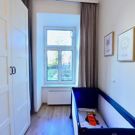 Perfect For Families And Mid-term-stays Apartment *