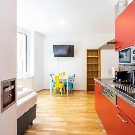 Апарт-отель Feelgood Smartliving | Contactless Check-in 3*