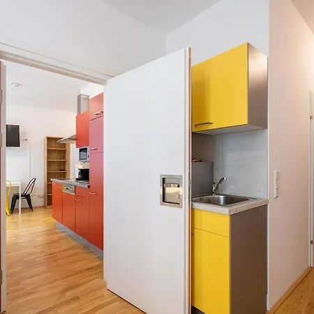 Feelgood Smartliving | Contactless Check-in Апарт-отель Вена