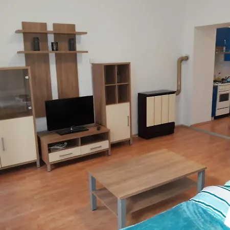 Monteapartments Belvedere 10 Minutes To Downtown Apartment