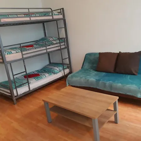 Monteapartments Belvedere 10 Minutes To Downtown Apartment *