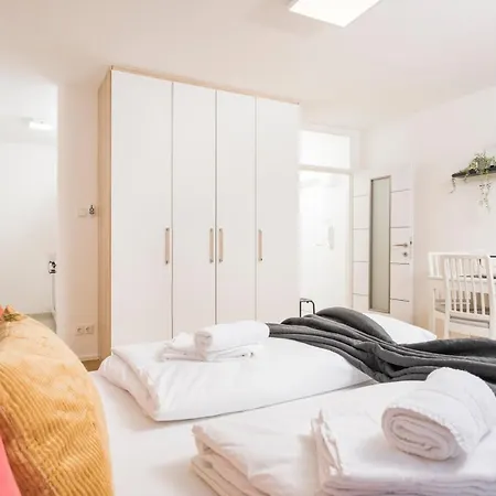 Cozy Favoriten Apartment