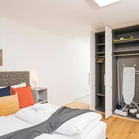Cozy Favoriten Apartment Vienna