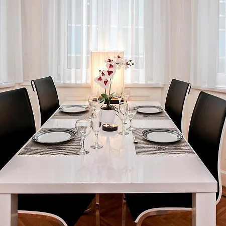 Romantic Living By Interhome Apartment Vienna