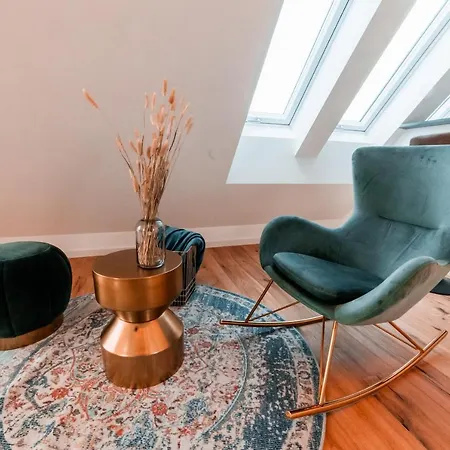 Apartment Triangle Penthouse Vienna