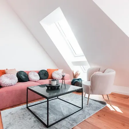 Apartment Triangle Penthouse Vienna