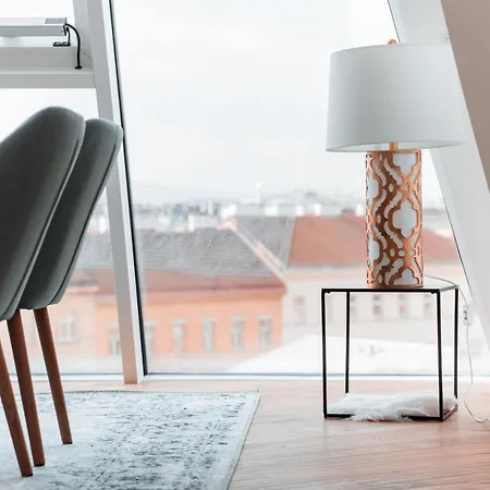 Triangle Penthouse Apartment *