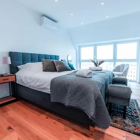 Triangle Penthouse * Vienna