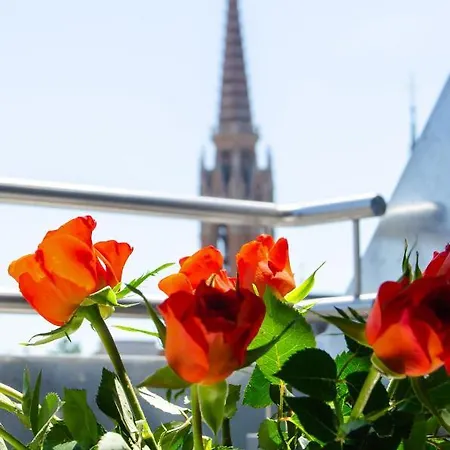Grand Quarters Aparthotel 2*