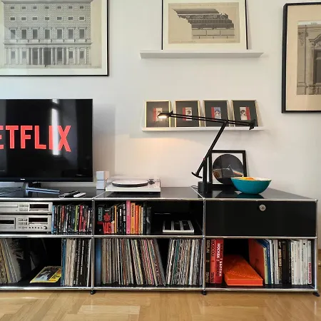 Design Apartment: Stylish Near Schönbrunn With Parking & Netflix * Vienna