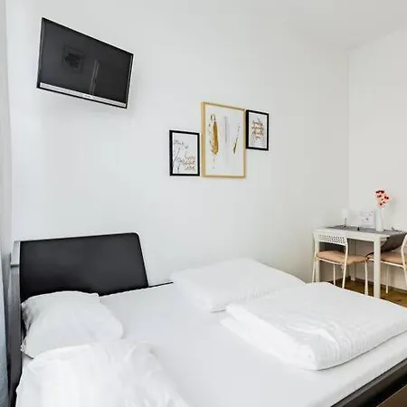 Budget West With Shared Kitchen * Vienna
