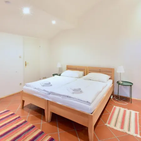 Spacious Flat With Panoramic View Apartment