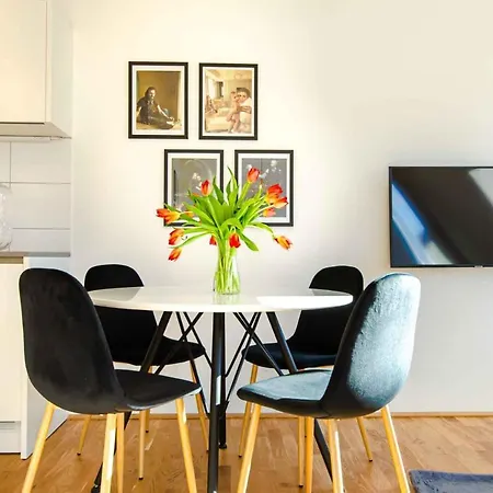 Grand Quarters Aparthotel