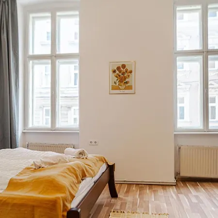 Pleasant 3br Near Event Location Wiener Stadthalle *