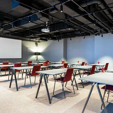Hotell Radisson Red Hotel, Wien