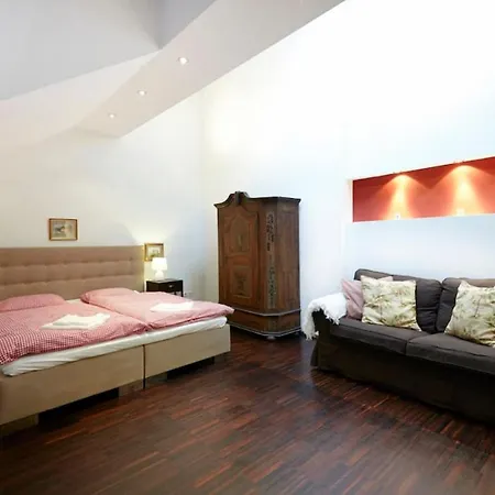 Penthouse 1 *