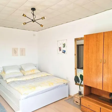 Apartment Rated - Ac, Wifi, 24h7days Self Check-in, Board Games, Netflix
