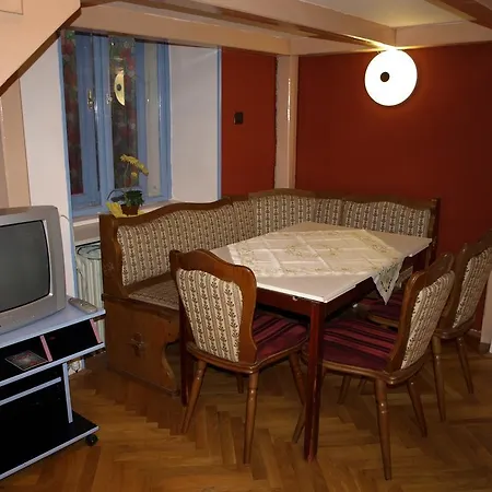 Hotel Liechtenstein Apartments II Aparthotel 2*